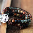 Bracelet en cuir orné de pierres semi-précieuses naturelles LOVE